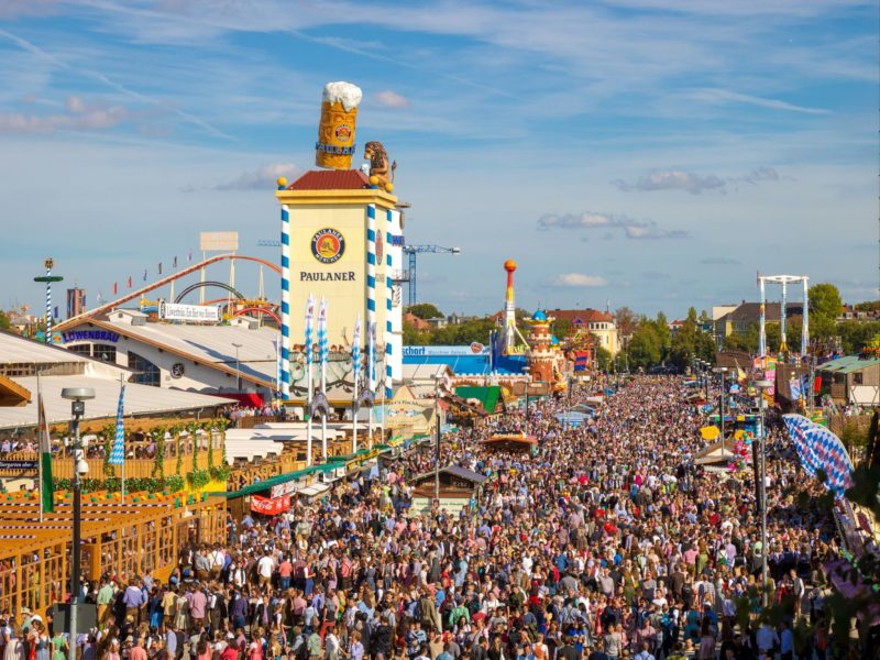 Tutti i consigli per andare all’Oktoberfest e divertirsi davvero